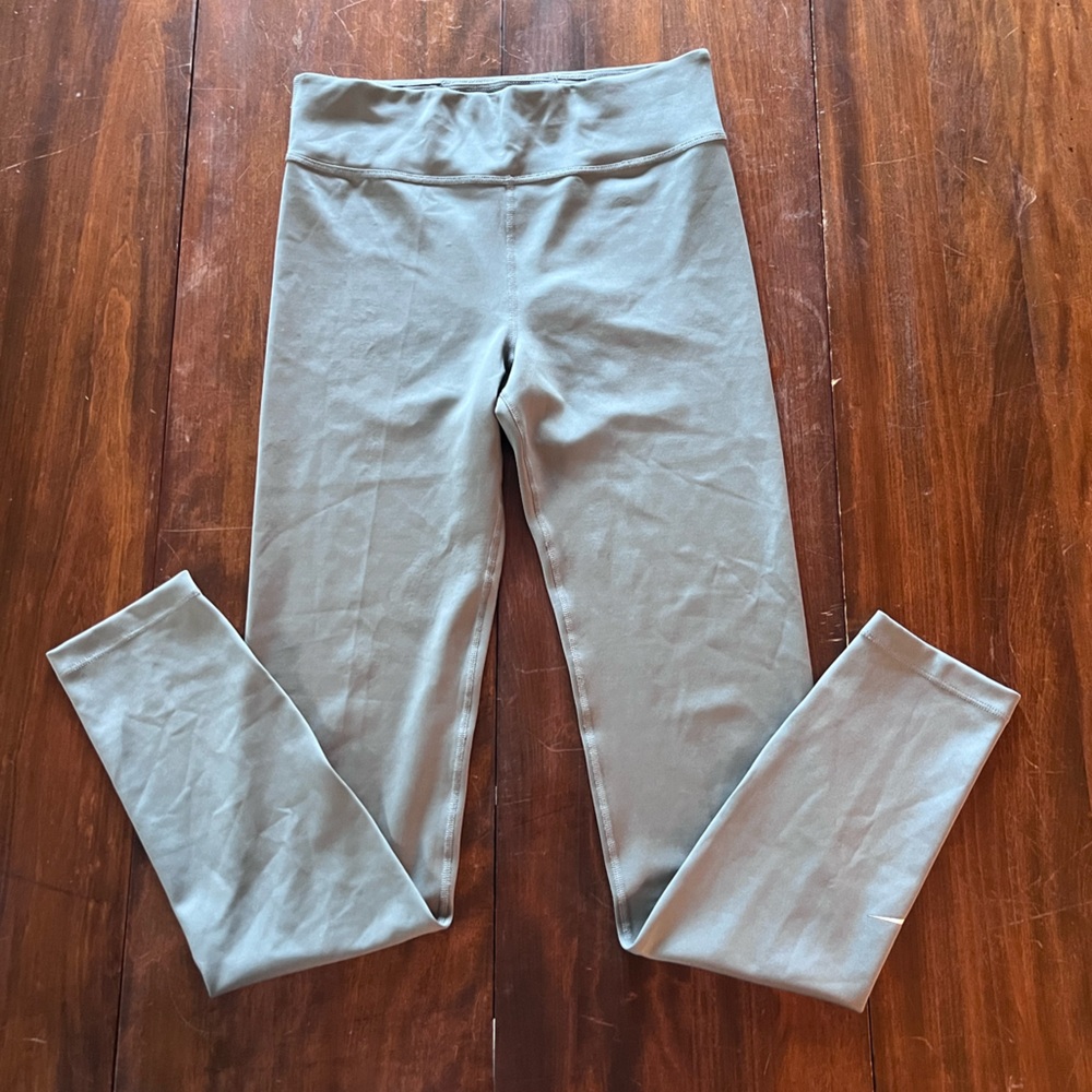 Nike Gray Dri-Fit Workout Leggings Women’s XL